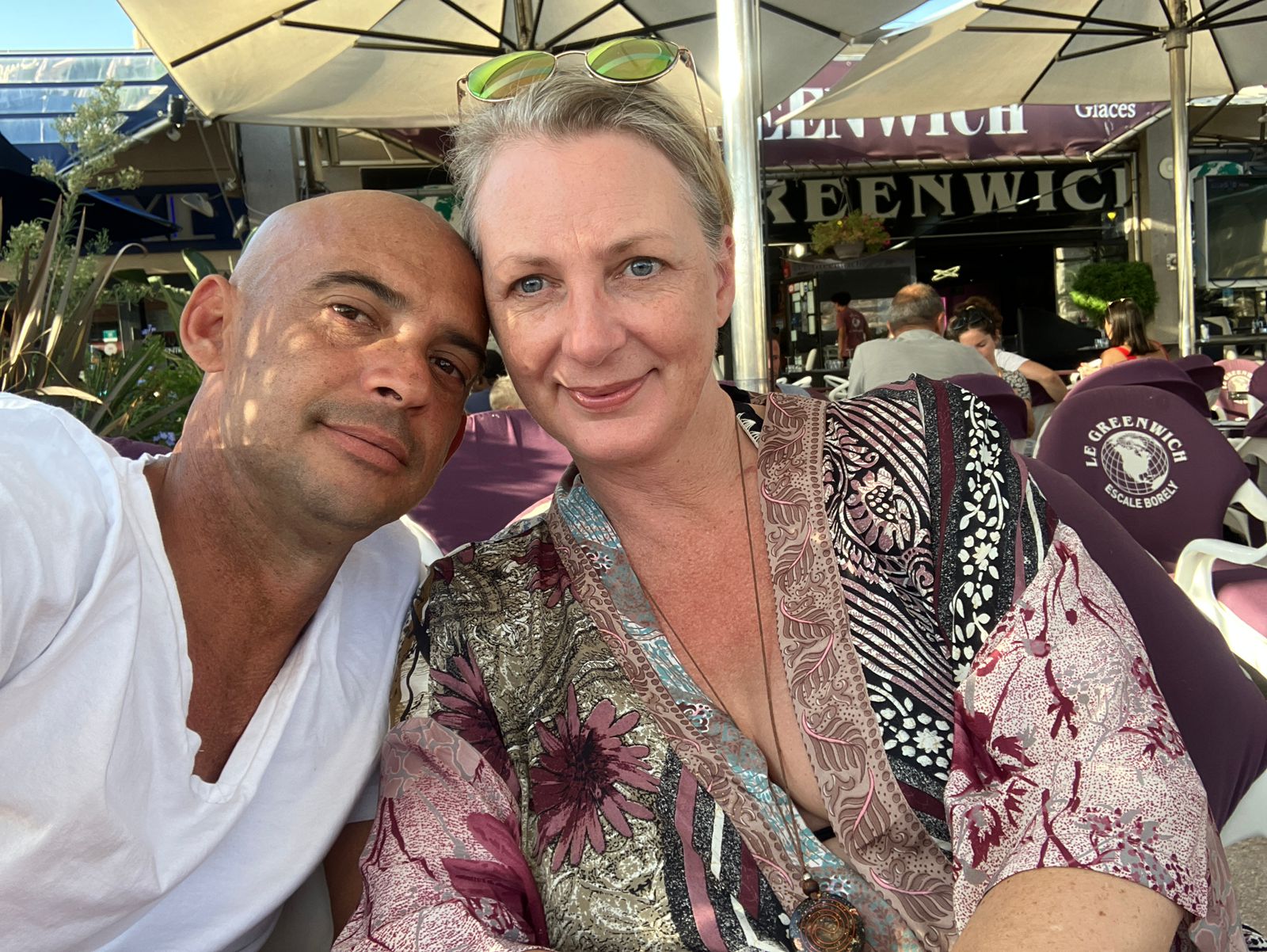 Guino & Sigrid beim Apero in Marseille
