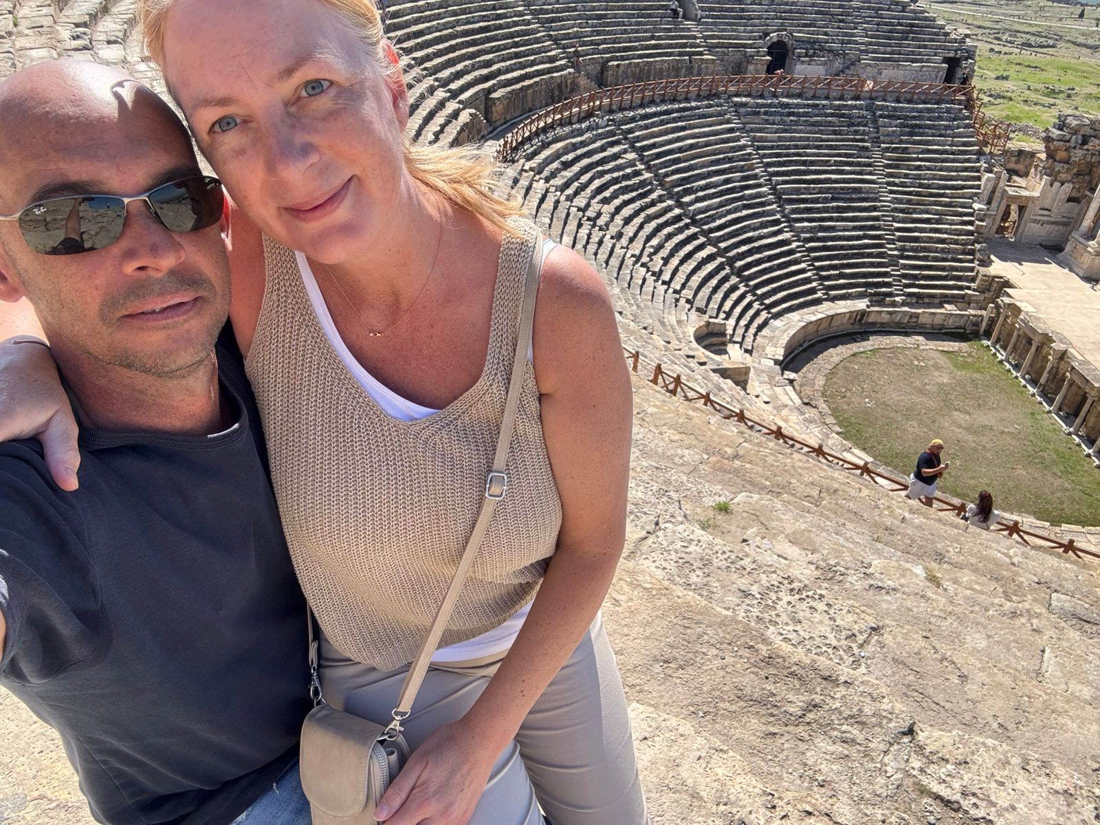 Guino und Sigrid im Amphietheater in Ephesus
